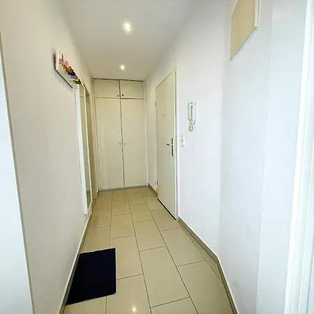 Mrs. Gold & Mr. 1 Apartamento