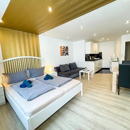 Mrs. Gold & Mr. 1 Apartamento